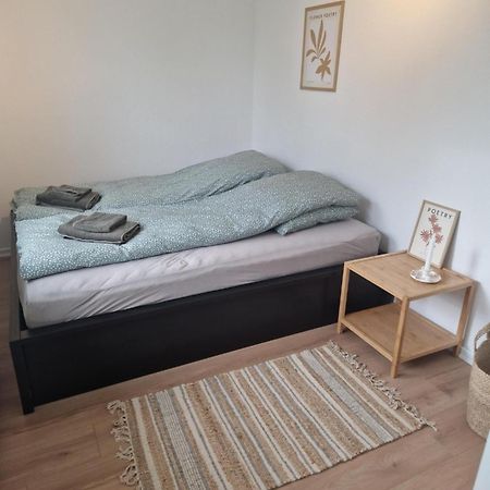 Rummeligt Og Stilfuldt Hus Naer Billund Med 4 Vaerelser Og Egen Have 格林斯泰兹 外观 照片