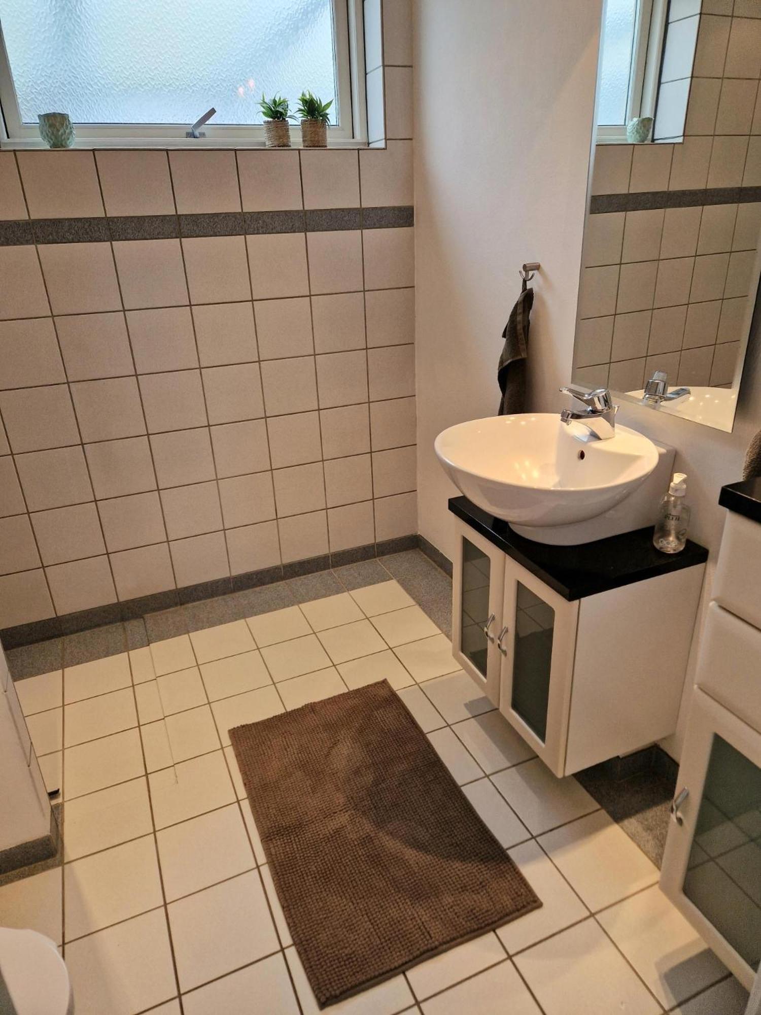 Rummeligt Og Stilfuldt Hus Naer Billund Med 4 Vaerelser Og Egen Have 格林斯泰兹 外观 照片